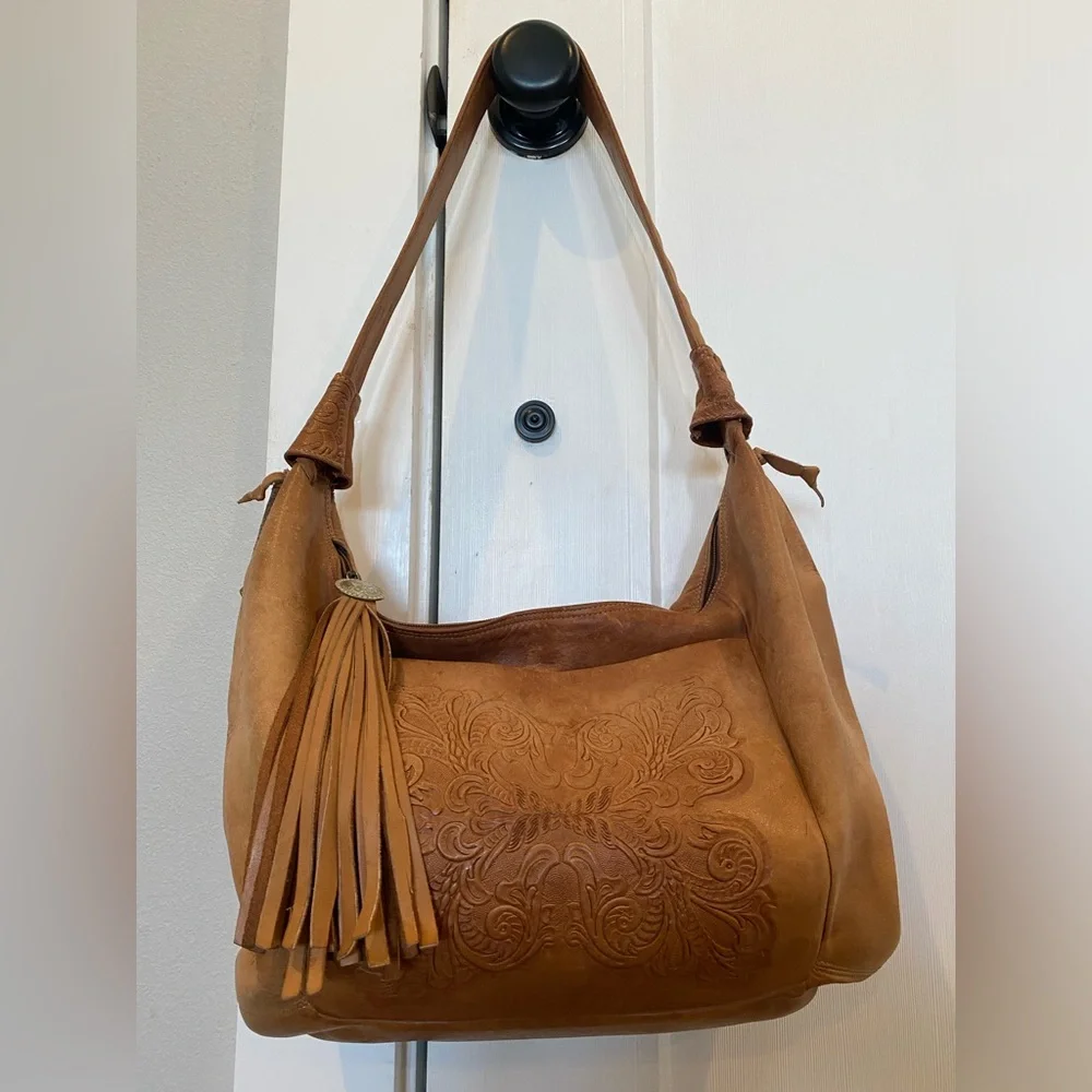 Creations by Lama Western Women’s Bag Brown Leather Fringe Pull